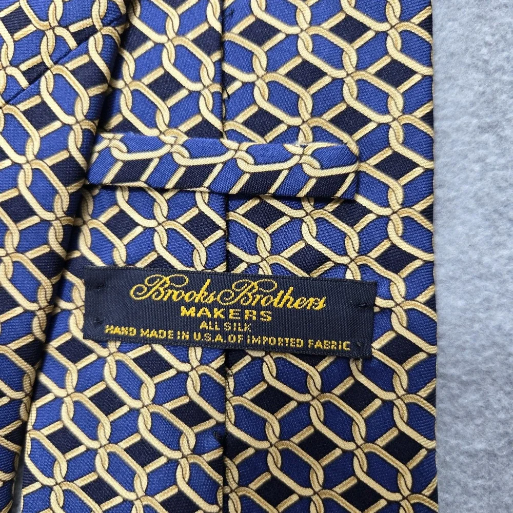 Brooks Brothers Tie Mens Geometric Chain Print Silk Made USA Classic Dress Neckt